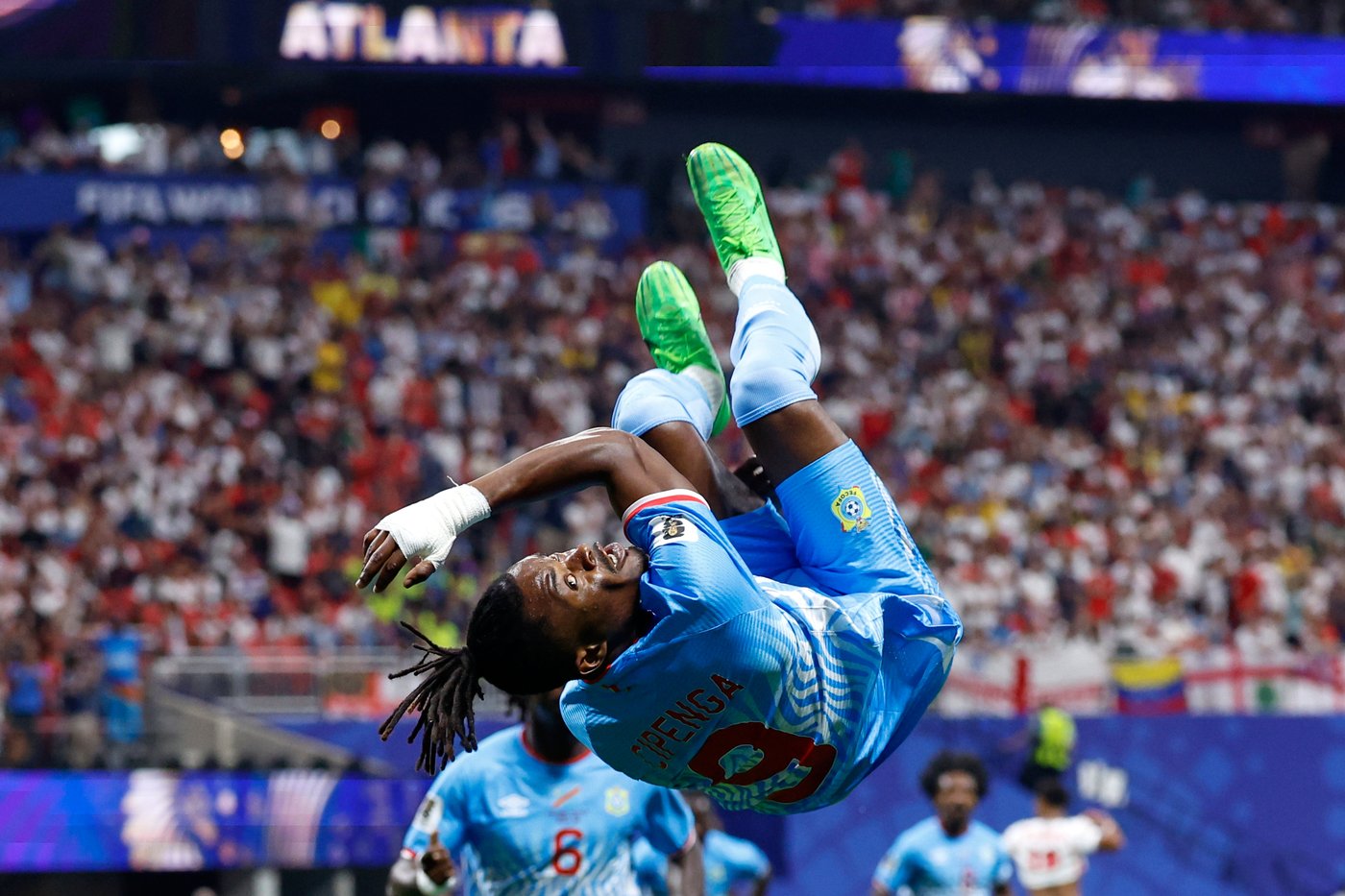 Belgium overcomes 2-goal deficit, as US and England keep World Cup dreams alive, in photos | iNFOnews.ca