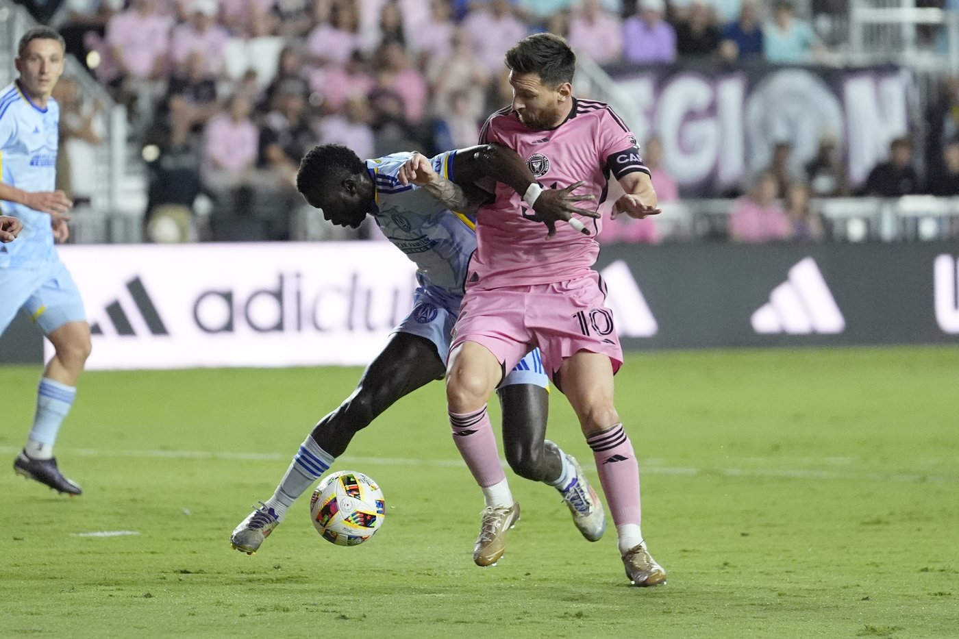 Inter Miami gets a win in Messi's MLS playoff opener, tops Atlanta United 2-1 | iNFOnews.ca