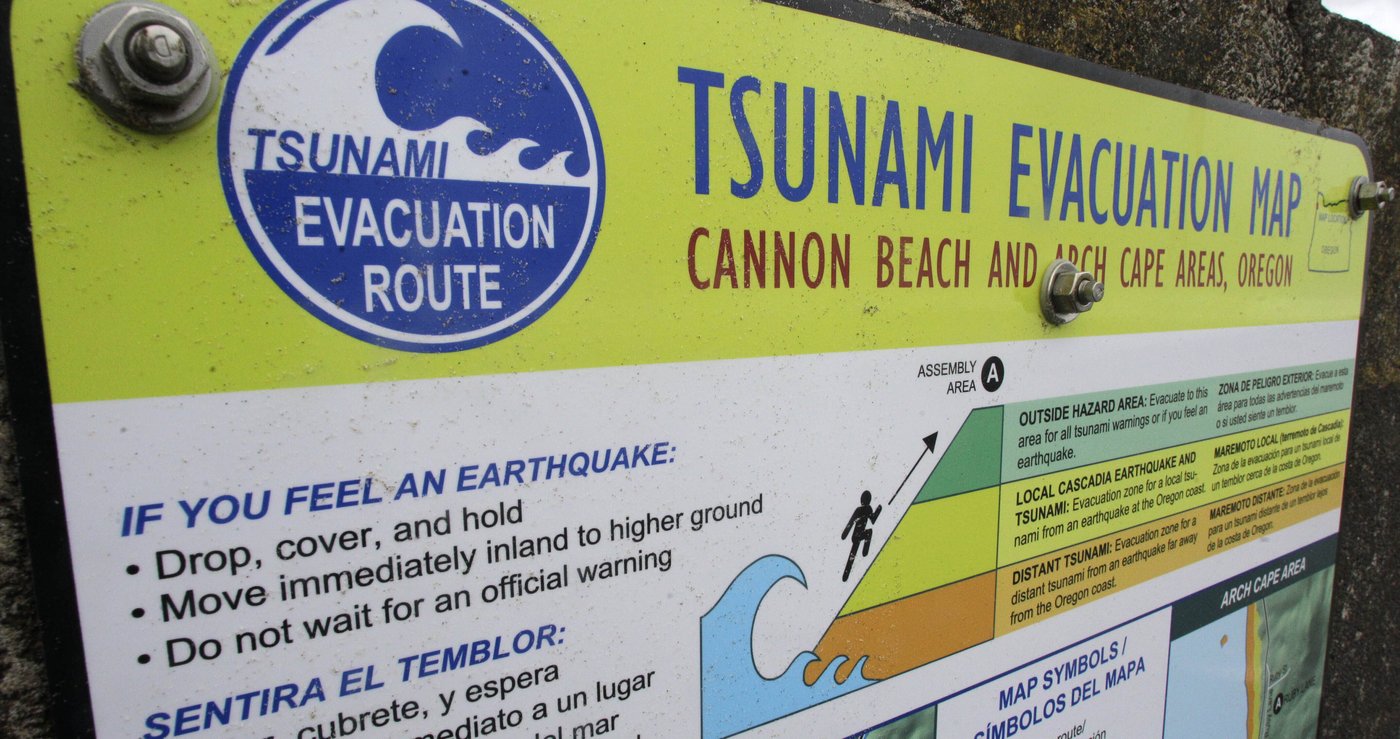 Quake prompts brief tsunami warning on the West Coast. Here's what to know about tsunamis | iNFOnews.ca