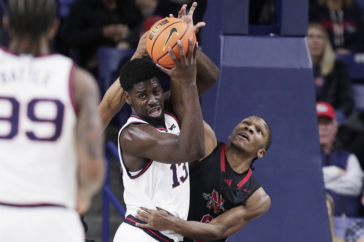 No. 13 Gonzaga pulls away in the 2nd half to beat Nicholls 102-72 | iNFOnews.ca No. 13 Gonzaga pulls away in the 2nd half to beat Nicholls 102-72 | iNFOnews.ca