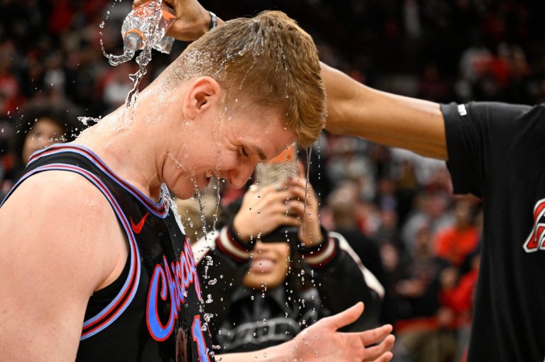 Kevin Huerter headed to Detroit in 4-player, 3-team deal, AP sources say | iNFOnews.ca