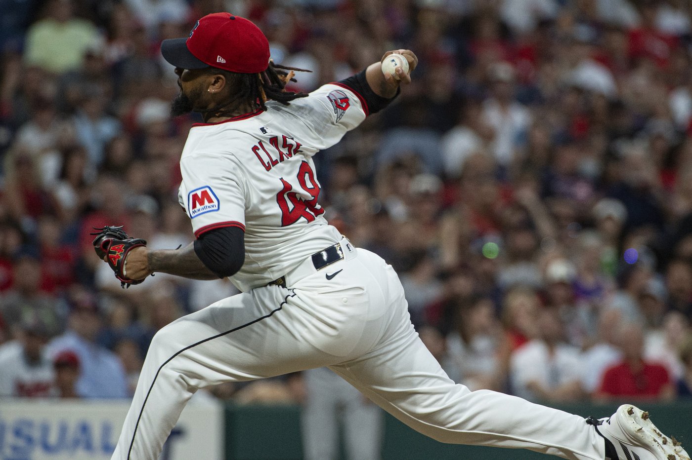 Guardians closer Emmanuel Clase placed on paid leave as part of MLB sports betting investigation | iNFOnews.ca