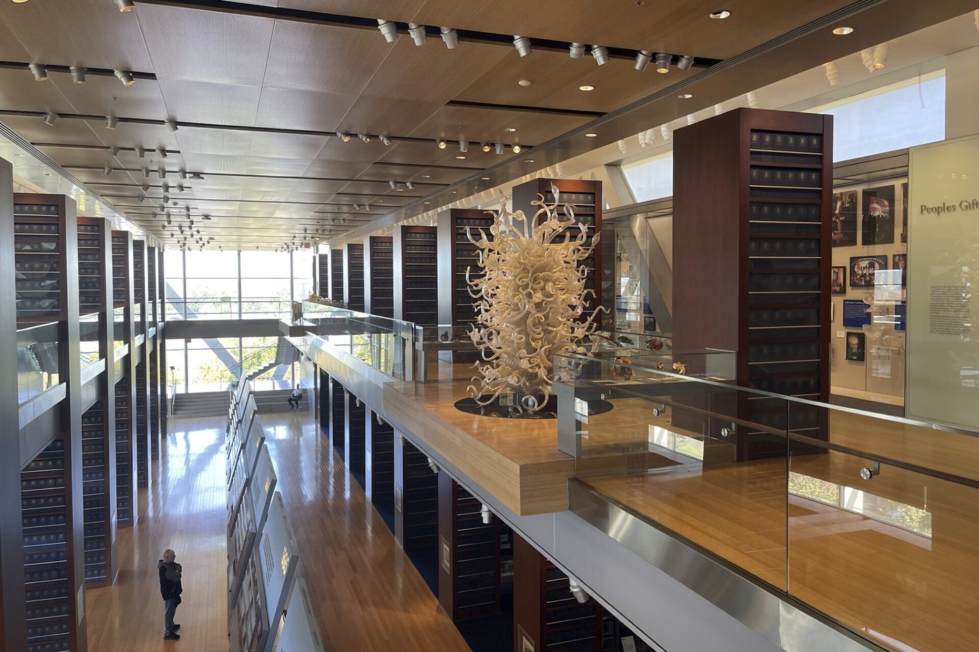 20 years after opening, Bill Clinton's presidential library prepares for a 'refresh' | iNFOnews.ca 20 years after opening, Bill Clinton's presidential library prepares for a 'refresh' | iNFOnews.ca