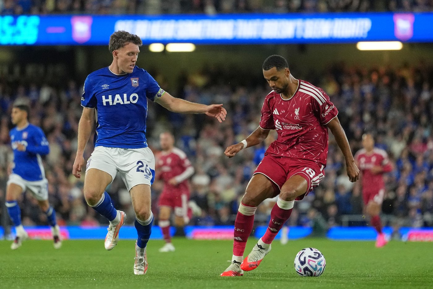 Isak nets double and Barcola debuts in Liverpool's first win of season under new coach | iNFOnews.ca