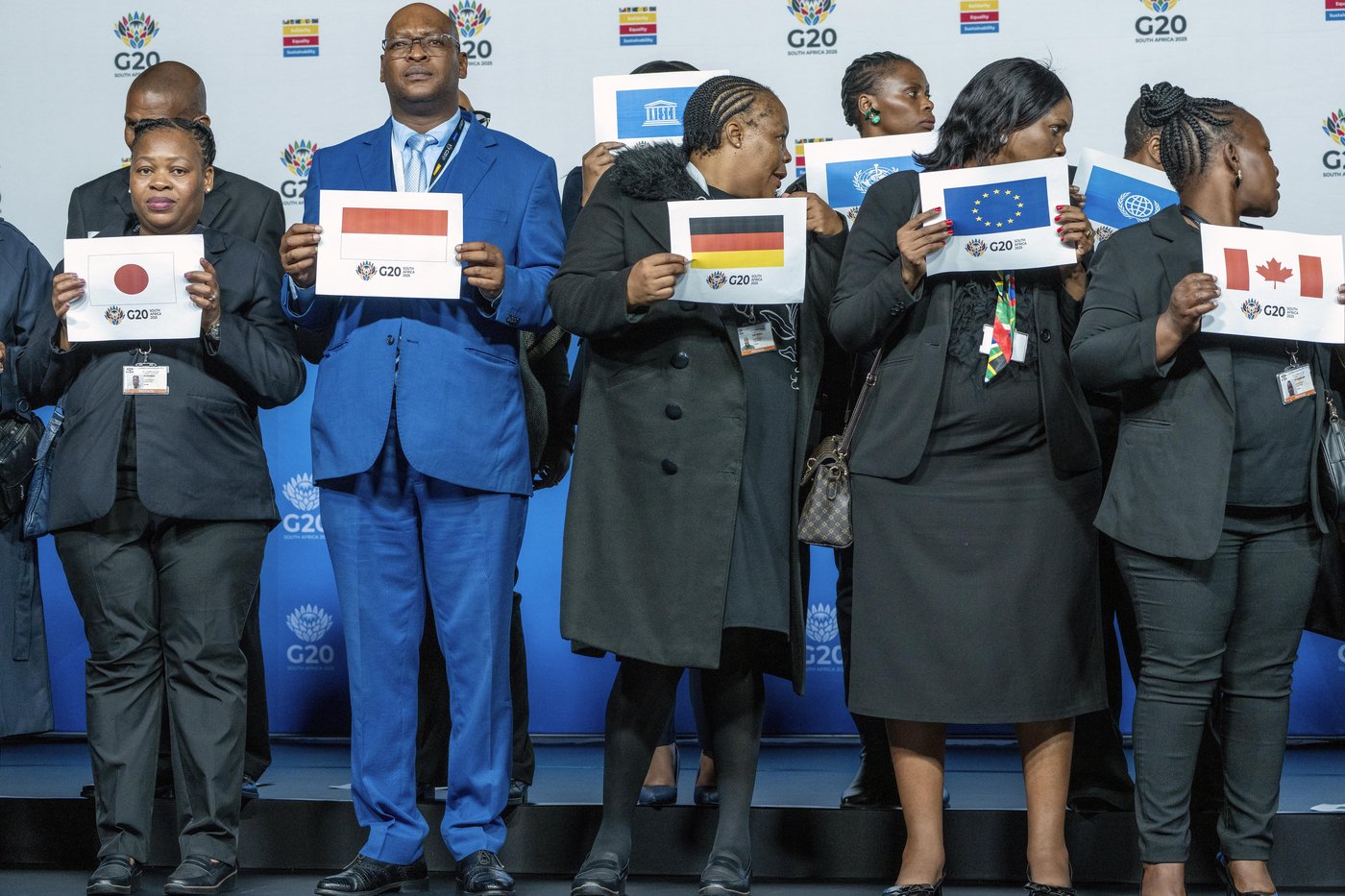 Foreign ministers talk war in Ukraine and other conflicts on last day of G20 meeting in South Africa | iNFOnews.ca