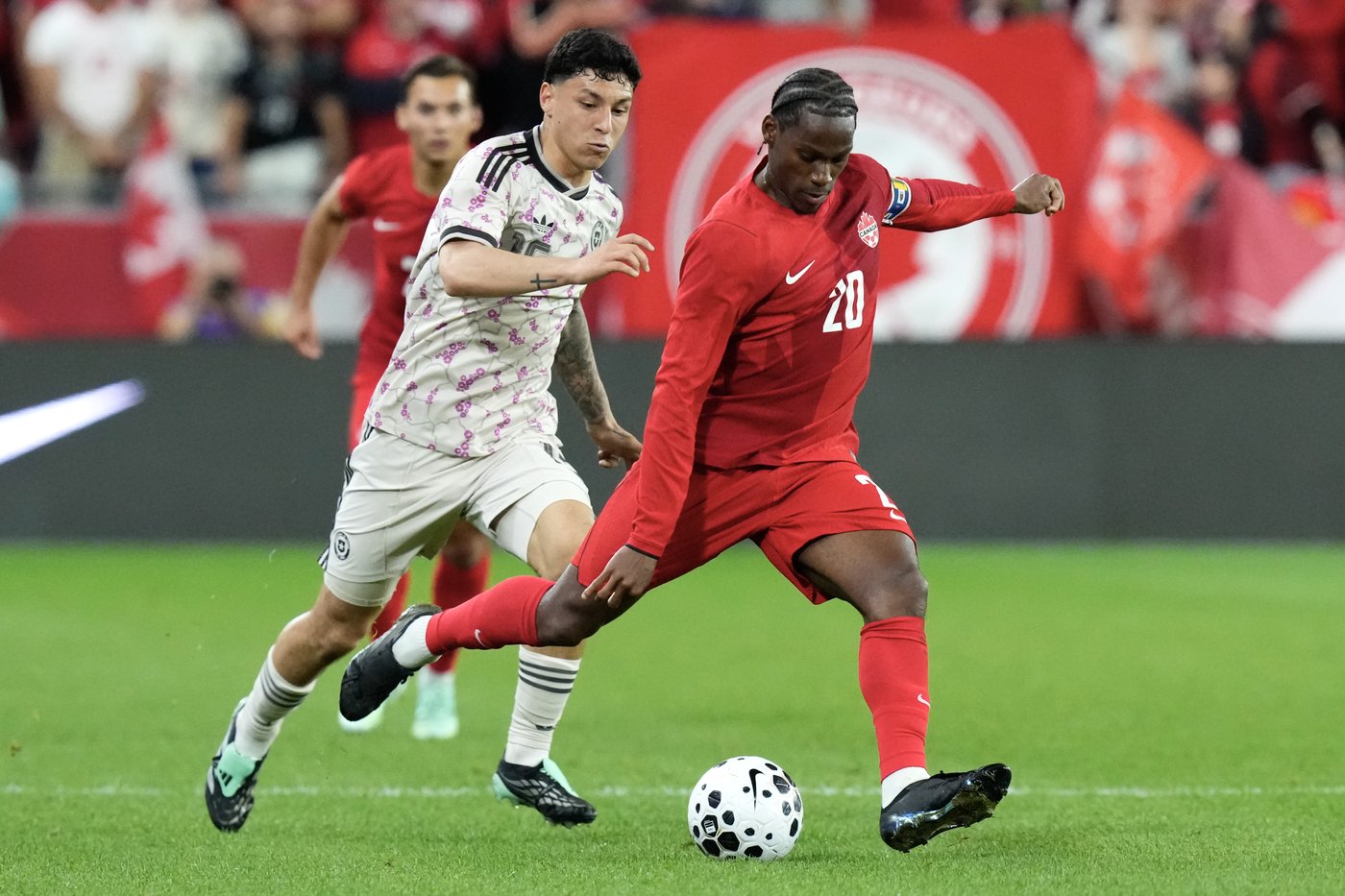 David goal stands up as Canada beats Chile 1-0 in men's soccer friendly | iNFOnews.ca