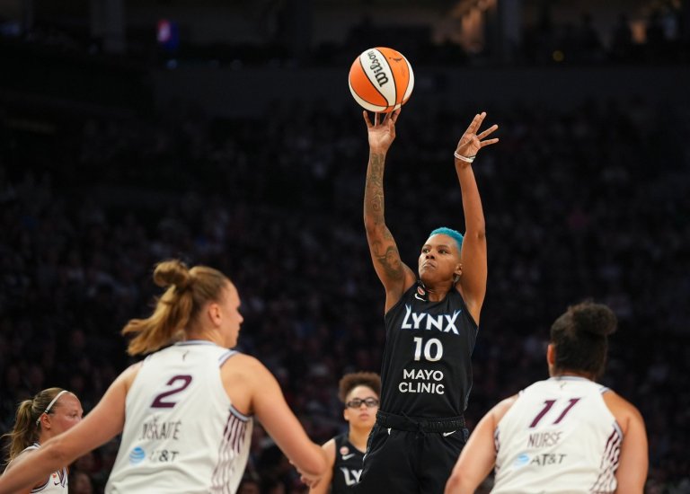 Miles scores 24 points as Lynx beat Tempo 100-93, extend win streak to eight straight | iNFOnews.ca