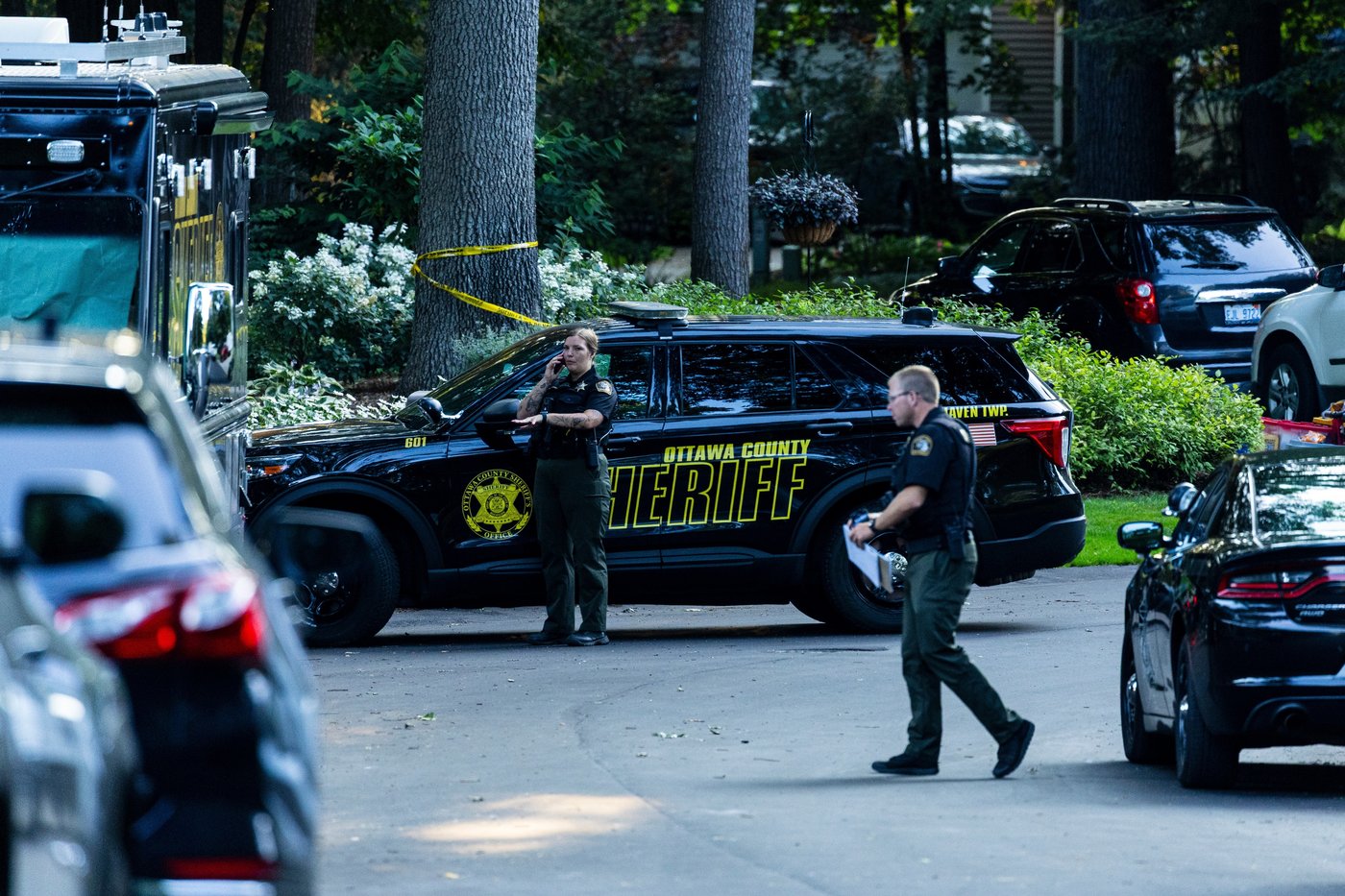 8 found dead in Michigan home after fire, some with gunshot wounds | iNFOnews.ca 8 found dead in Michigan home after fire, some with gunshot wounds | iNFOnews.ca