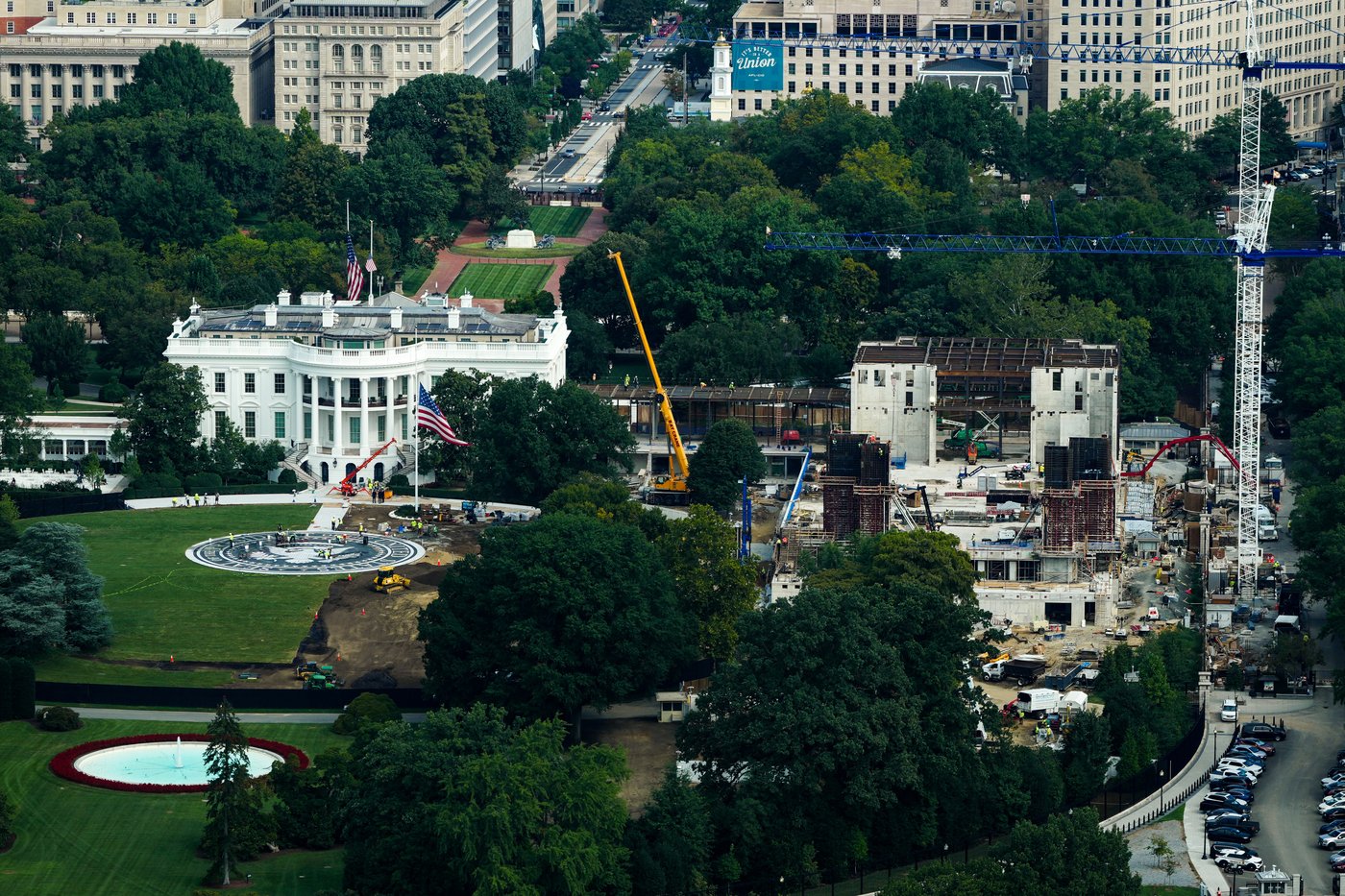 Trump's White House North Portico project nears completion with shroud and scaffolding removed | iNFOnews.ca Trump's White House North Portico project nears completion with shroud and scaffolding removed | iNFOnews.ca
