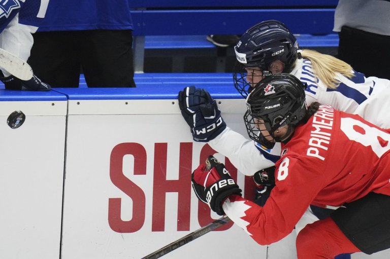 Youth movement sweeps through Canadian women's hockey team for world championship | iNFOnews.ca