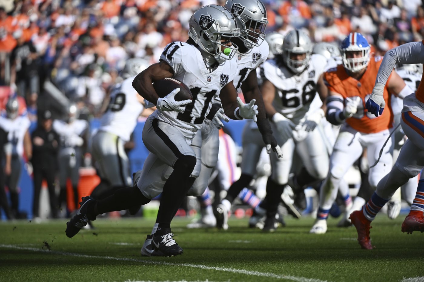 Raiders WR Jakobi Meyers expected to miss 2nd game in a row with an ankle injury | iNFOnews.ca