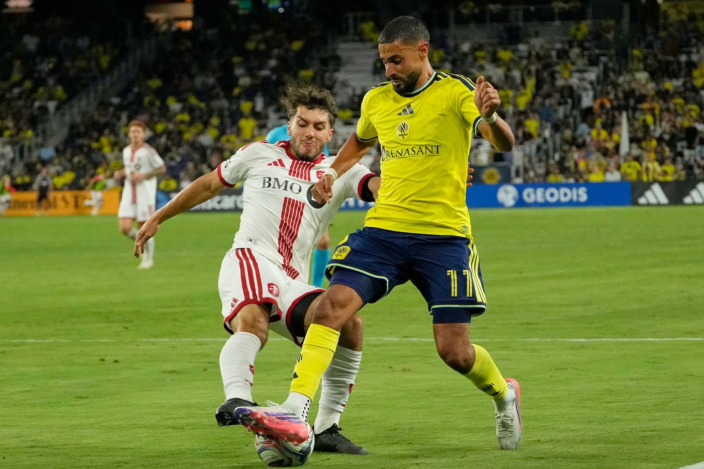 Hany Mukhtar scores 2 goals, Nashville beats Toronto 2-0 | iNFOnews.ca Hany Mukhtar scores 2 goals, Nashville beats Toronto 2-0 | iNFOnews.ca