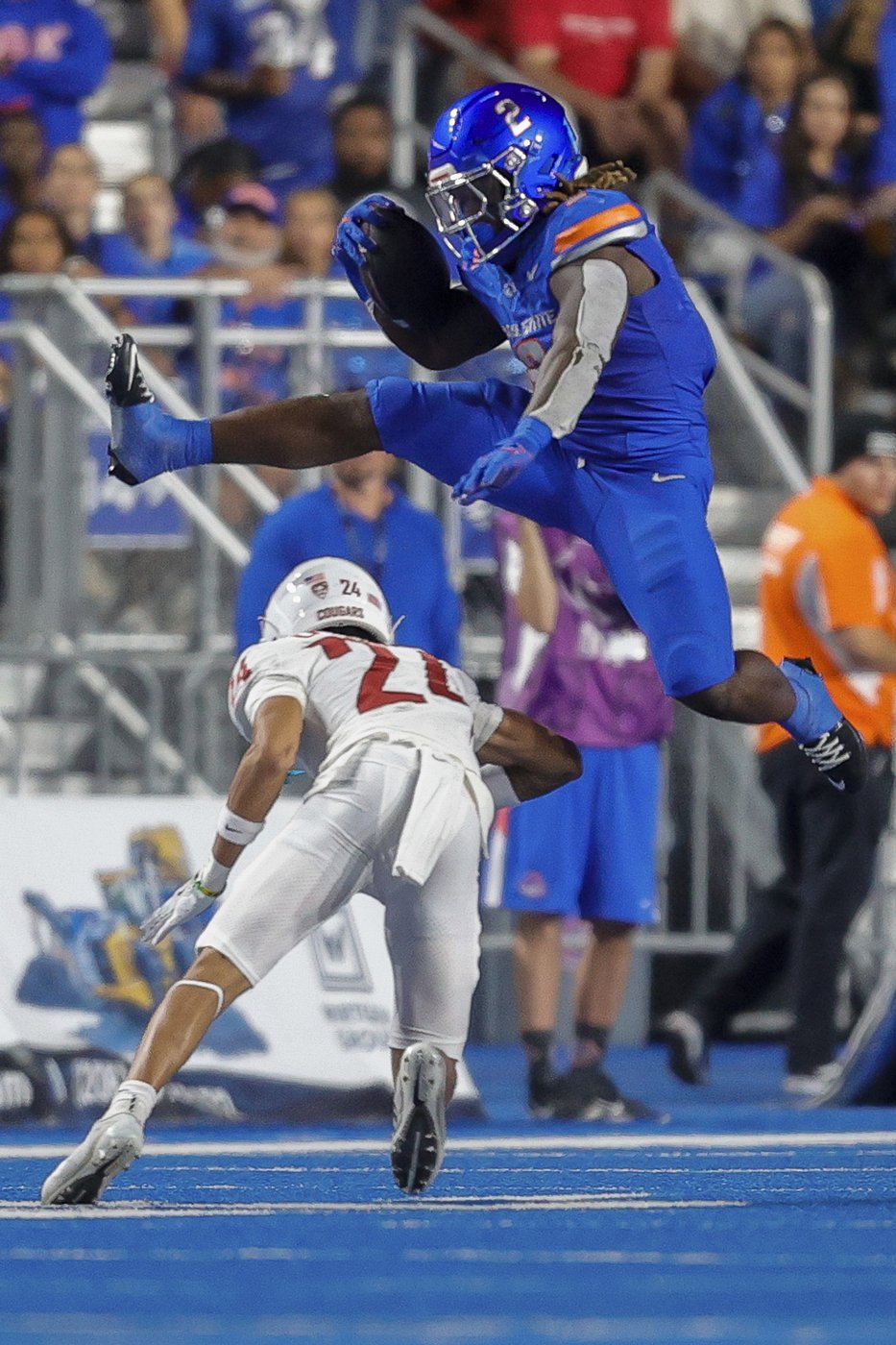 Ashton Jeanty runs for 259 yards and 4 TDs, No. 25 Boise State beats Washington State 45-24 | iNFOnews.ca