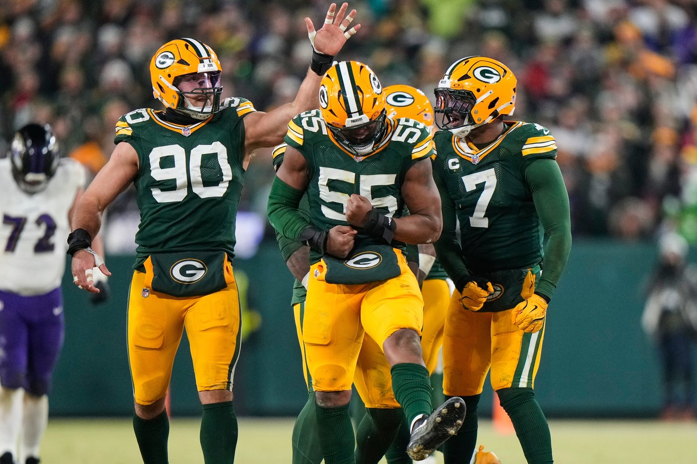 Derrick Henry's virtuoso performance helps Ravens stay alive with 41-24 win over Packers | iNFOnews.ca Derrick Henry's virtuoso performance helps Ravens stay alive with 41-24 win over Packers | iNFOnews.ca