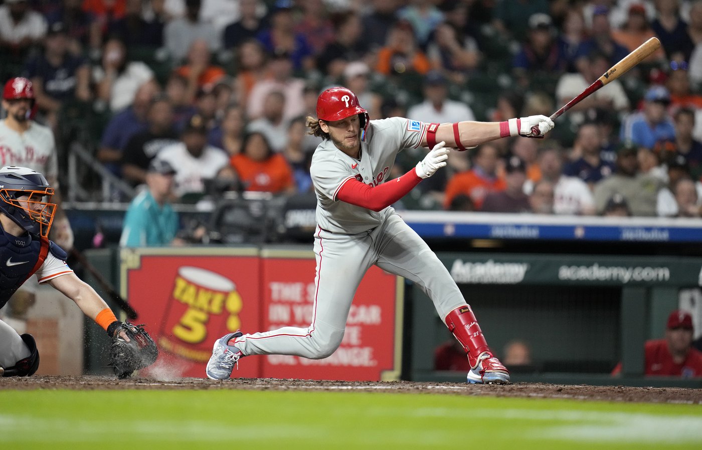 Cam Smith hits an RBI single in the 8th to give Astros 2-1 win over Phillies | iNFOnews.ca Cam Smith hits an RBI single in the 8th to give Astros 2-1 win over Phillies | iNFOnews.ca
