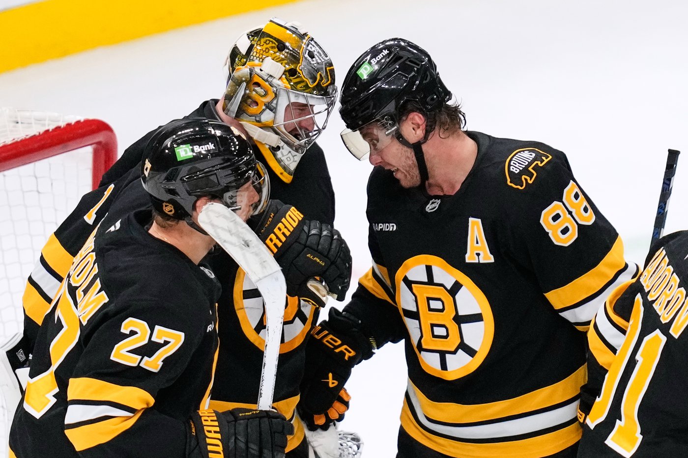 NHL roundup: Pastrnak scores twice, Bruins beat Maple Leafs for seventh straight win | iNFOnews.ca NHL roundup: Pastrnak scores twice, Bruins beat Maple Leafs for seventh straight win | iNFOnews.ca