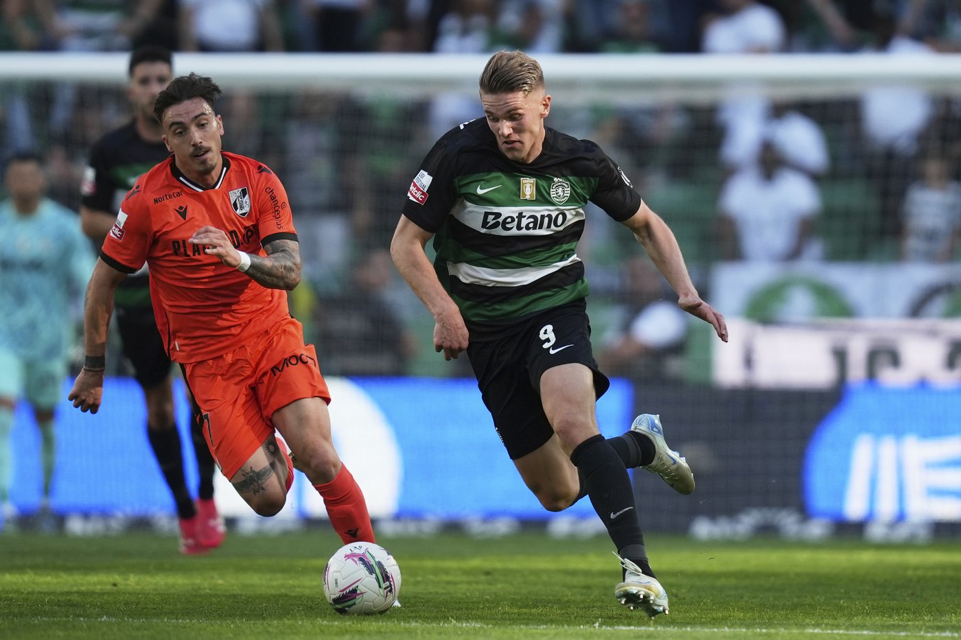 Gyokeres helps Sporting Lisbon win a second consecutive Portuguese league title | iNFOnews.ca
