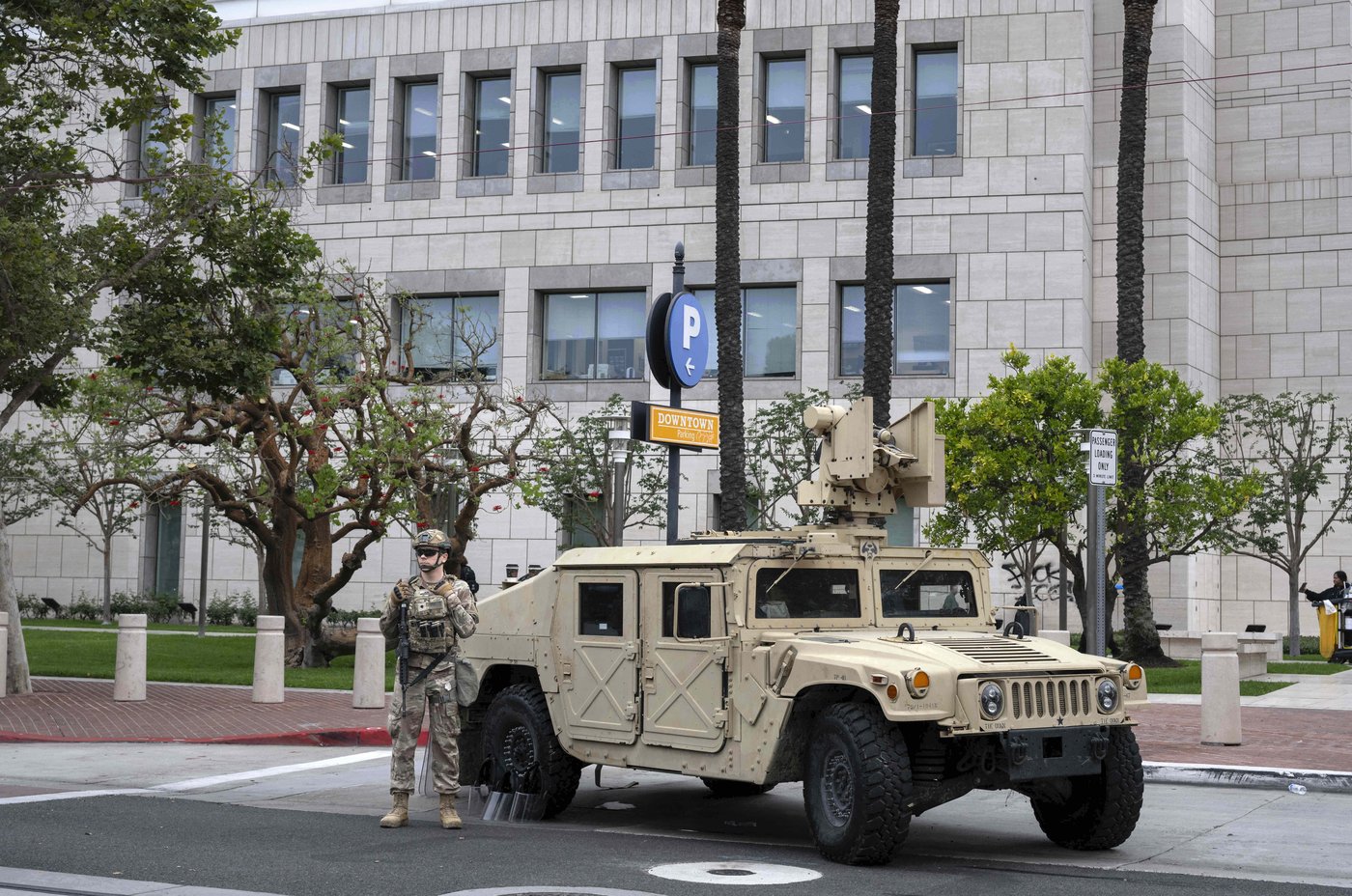 California governor asks court to block Trump administration from using troops in immigration raids | iNFOnews.ca California governor asks court to block Trump administration from using troops in immigration raids | iNFOnews.ca