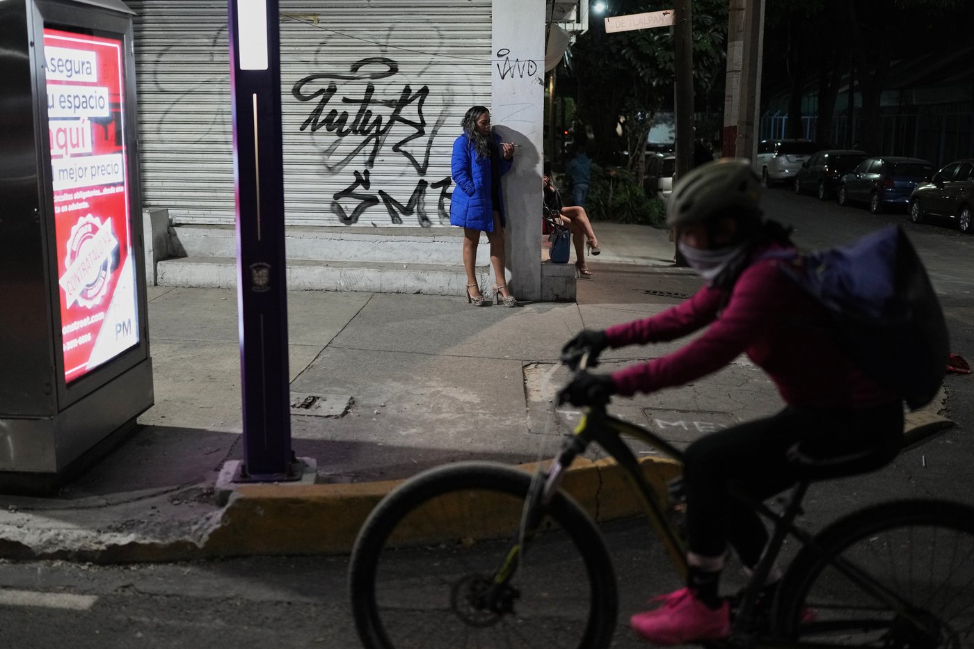 World Cup means slashed wages and displacement for some workers in Mexico City | iNFOnews.ca