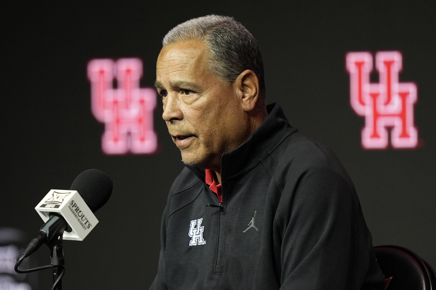Big 12 coaches understand Tony Bennett's decision to retire as college hoops landscape changes | iNFOnews.ca