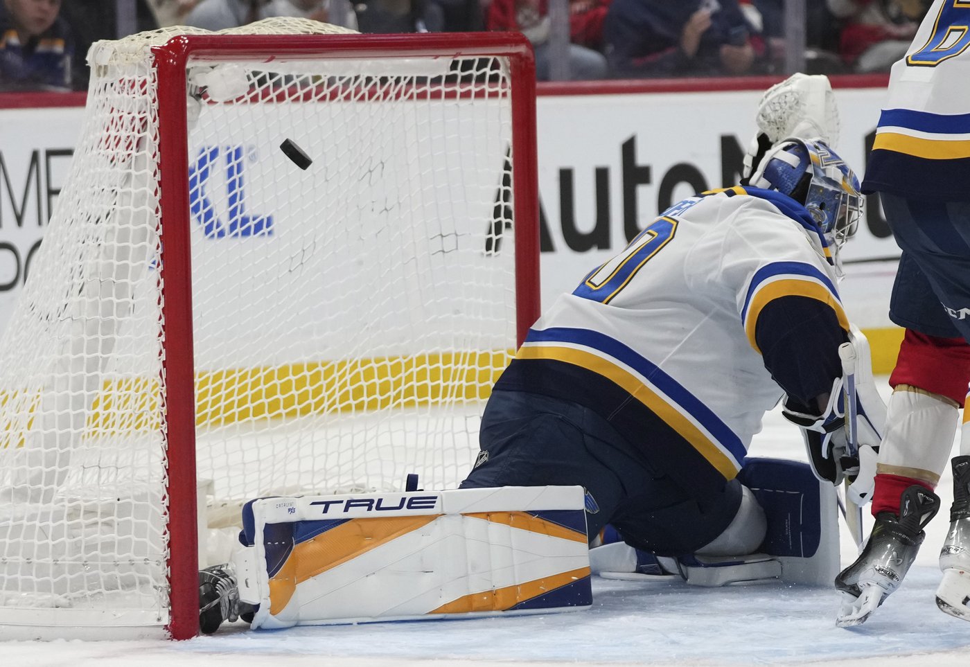Barkov scores power-play goal late in OT, Panthers beat Blues 2-1 | iNFOnews.ca