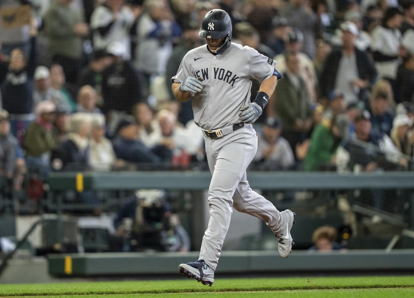 Judge’s MLB-leading 15th homer powers Yankees past Mariners 3-2 | iNFOnews.ca