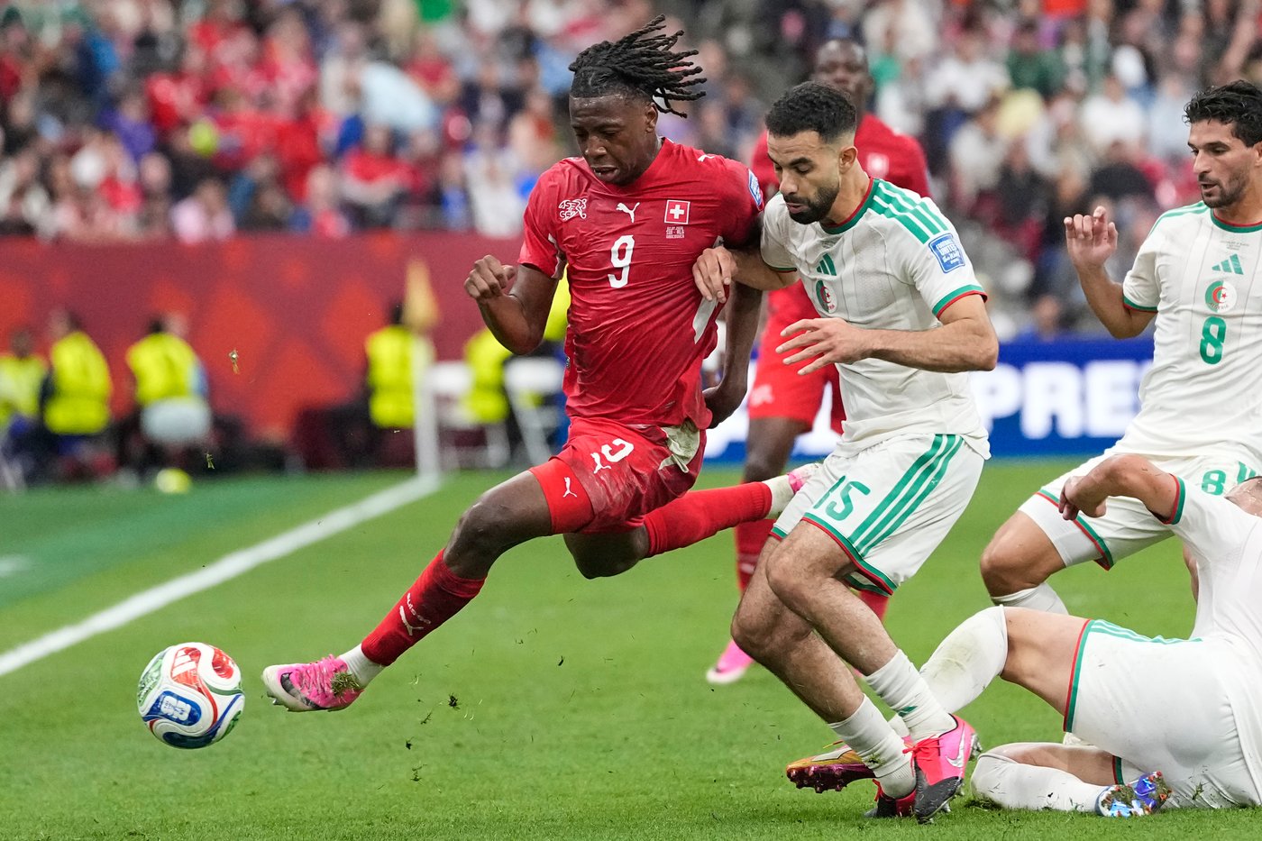 Young Swiss star Johan Manzambi continues to shine at FIFA World Cup | iNFOnews.ca Young Swiss star Johan Manzambi continues to shine at FIFA World Cup | iNFOnews.ca