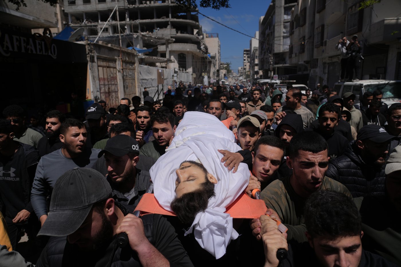 Hamas says a son of its chief negotiator was killed in an Israeli strike on Gaza | iNFOnews.ca Hamas says a son of its chief negotiator was killed in an Israeli strike on Gaza | iNFOnews.ca