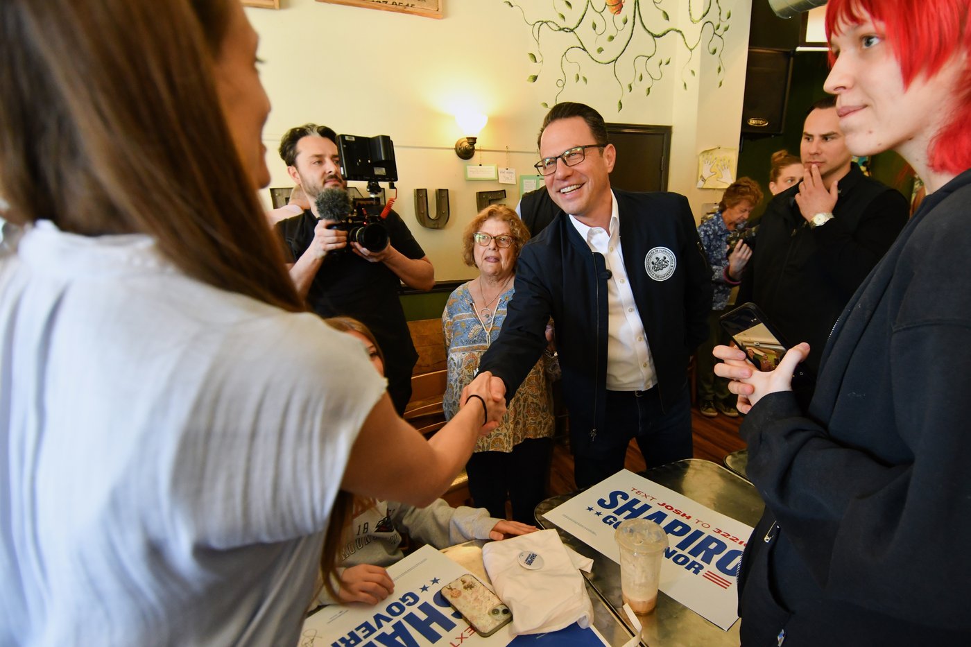 Democrat Josh Shapiro tests political muscle in swing-state Pennsylvania's midterms | iNFOnews.ca