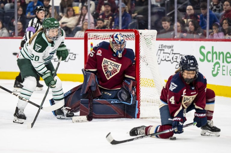 Nicole Gosling's overtime goal gives Victoire 3-2 PWHL victory over Fleet | iNFOnews.ca