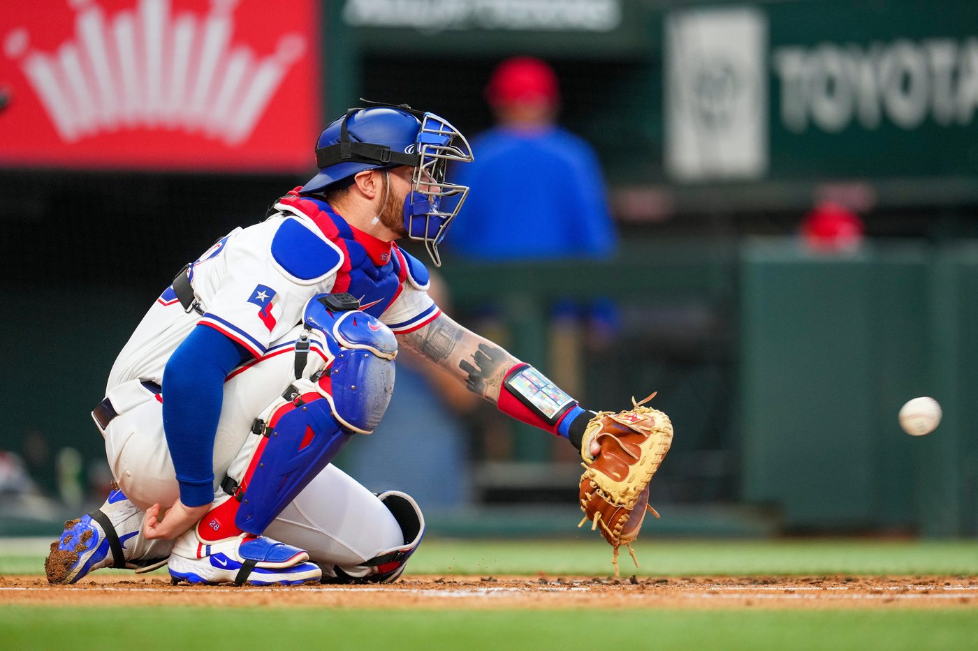 Braves add catching depth, sign former Rangers All-Star Jonah Heim to $1.25 million, 1-year deal | iNFOnews.ca