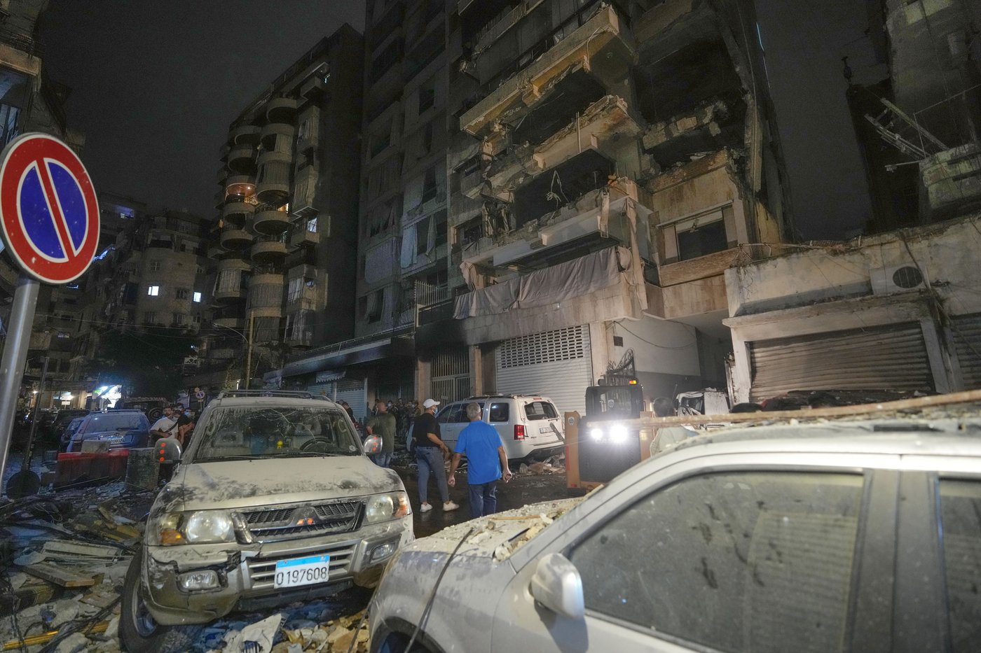 At least 22 killed in airstrikes in central Beirut, with Israel also firing on UN peacekeepers | iNFOnews.ca At least 22 killed in airstrikes in central Beirut, with Israel also firing on UN peacekeepers | iNFOnews.ca