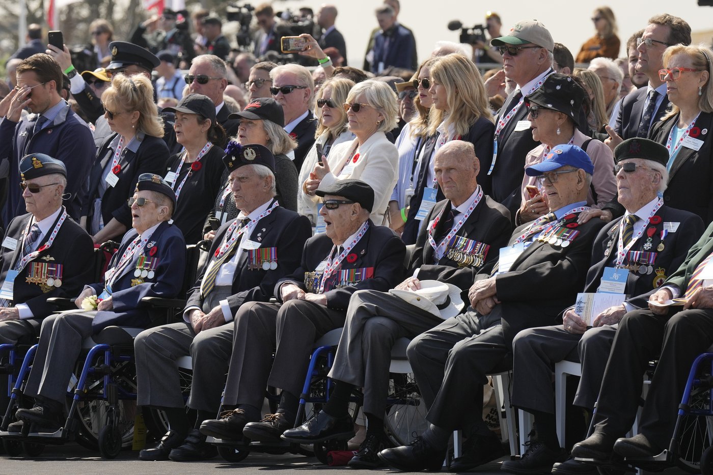 In the news today: 3,691 Canadian WWII vets alive 80 years on | iNFOnews.ca