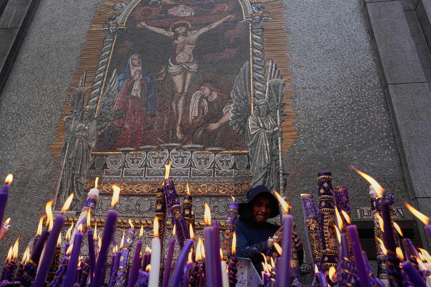 South Americans pray for Pope Leo’s recovery as uncertainty hangs over his visit | iNFOnews.ca