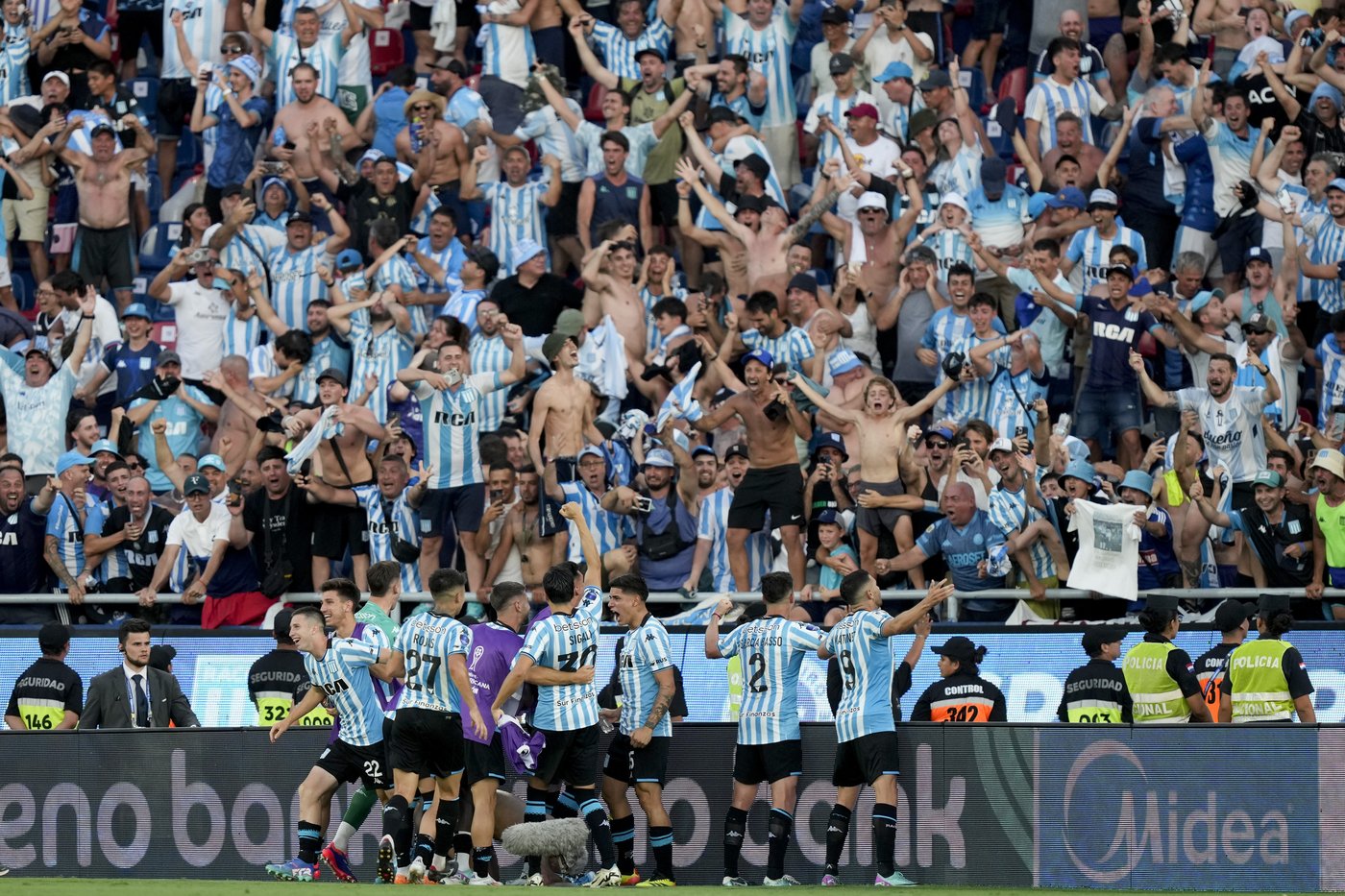 Argentina's Racing wins its first Copa Sudamericana championship by beating Brazil's Cruzeiro 3-1 | iNFOnews.ca