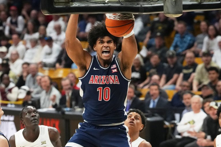 Burries scores season-high 31 as No. 2 Arizona comes back to beat Colorado 89-79 | iNFOnews.ca
