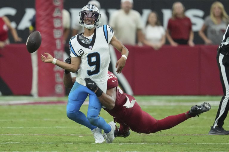 QB Young showed fight Panthers want to see despite failing to complete comeback against Cards | iNFOnews.ca