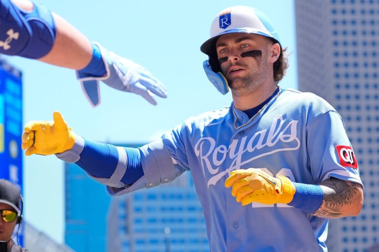 Witt's RBI single caps ninth-inning comeback as Royals beat Twins 3-2 | iNFOnews.ca