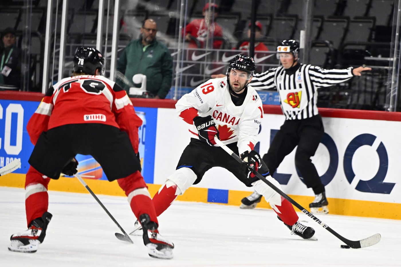 MacKinnon scores twice as Canada beats Austria 5-1 at ice hockey worlds | iNFOnews.ca