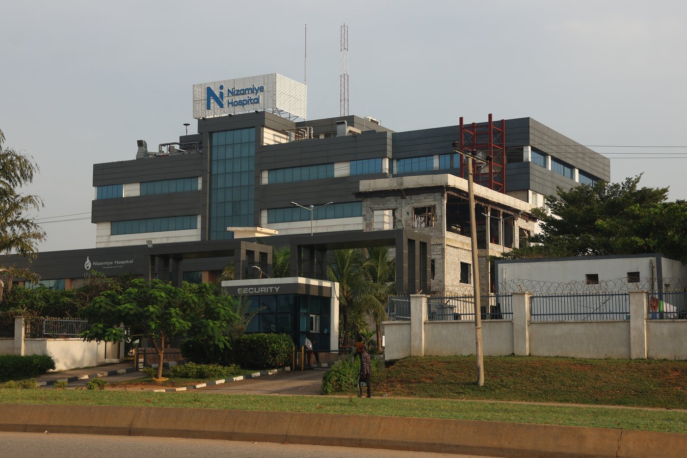 Kenya announces 2nd Ebola death, a close relative of the first patient | iNFOnews.ca