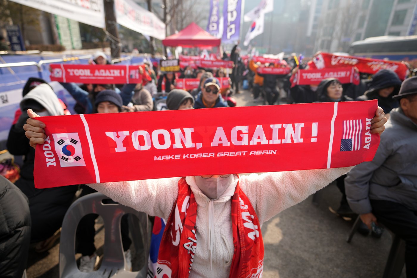 A South Korean court sentences Yoon to 5 years in prison on charges related to martial law decree | iNFOnews.ca