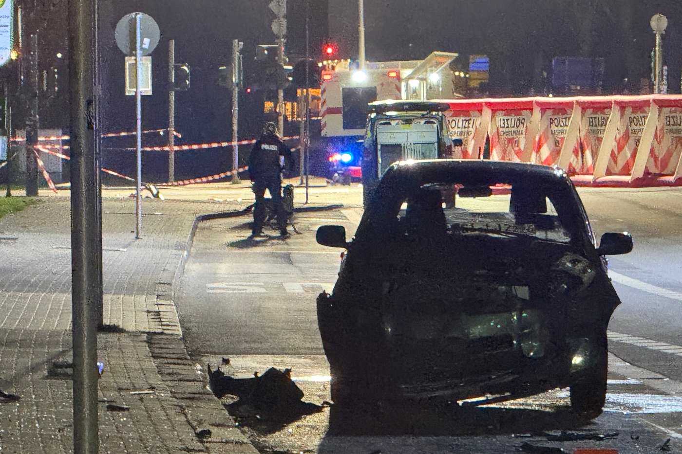 A car crashes into a bus stop in Germany and injures 3 people | iNFOnews.ca