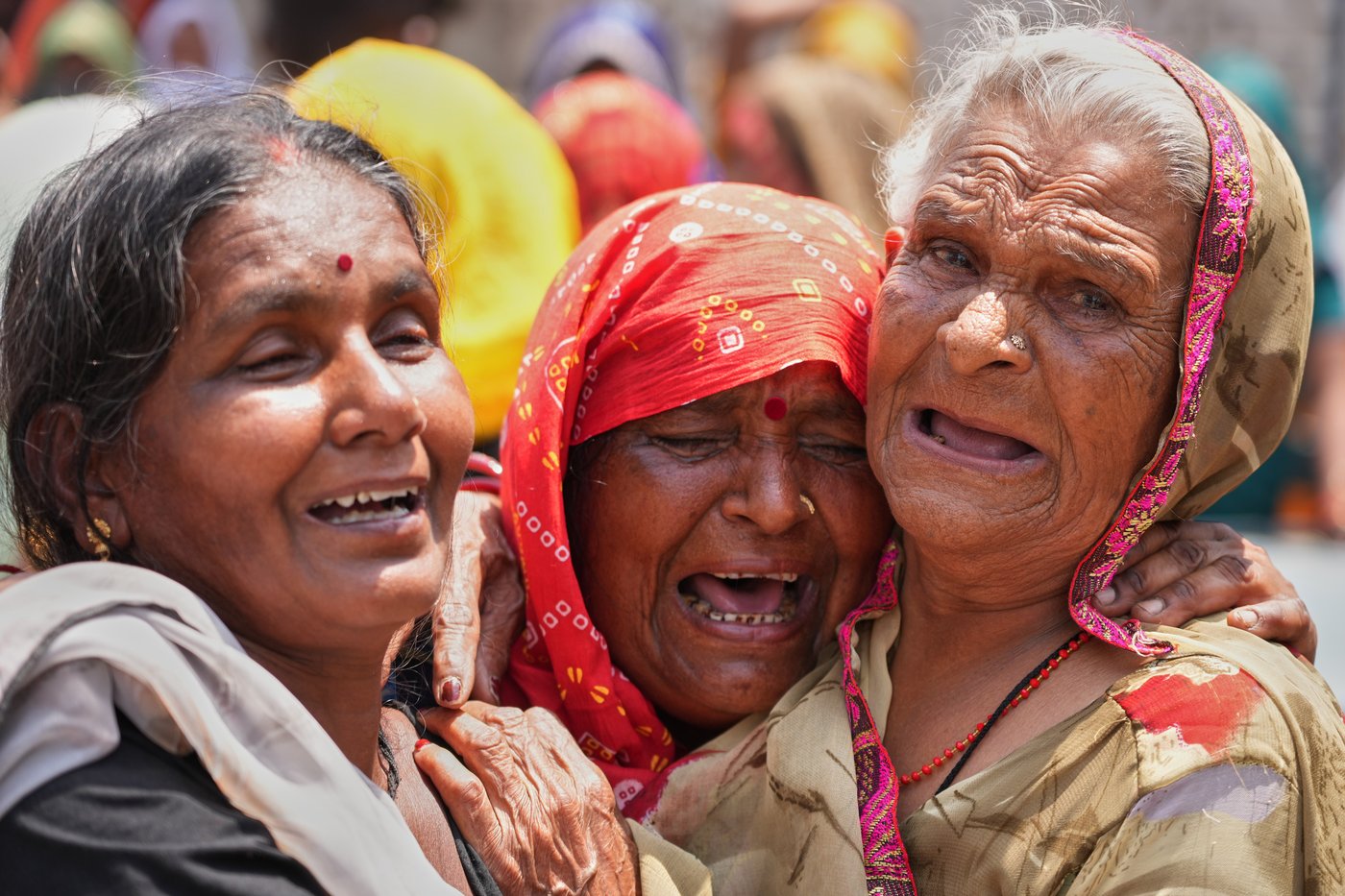 Dust storms and lightning kill at least 96 people in northern India | iNFOnews.ca