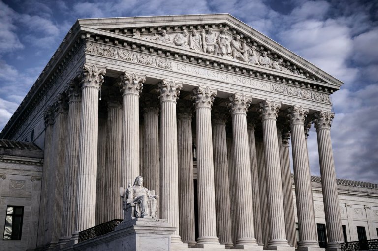 Activist Mahmoud Khalil asks Supreme Court to let US judges quickly reverse immigration detentions | iNFOnews.ca