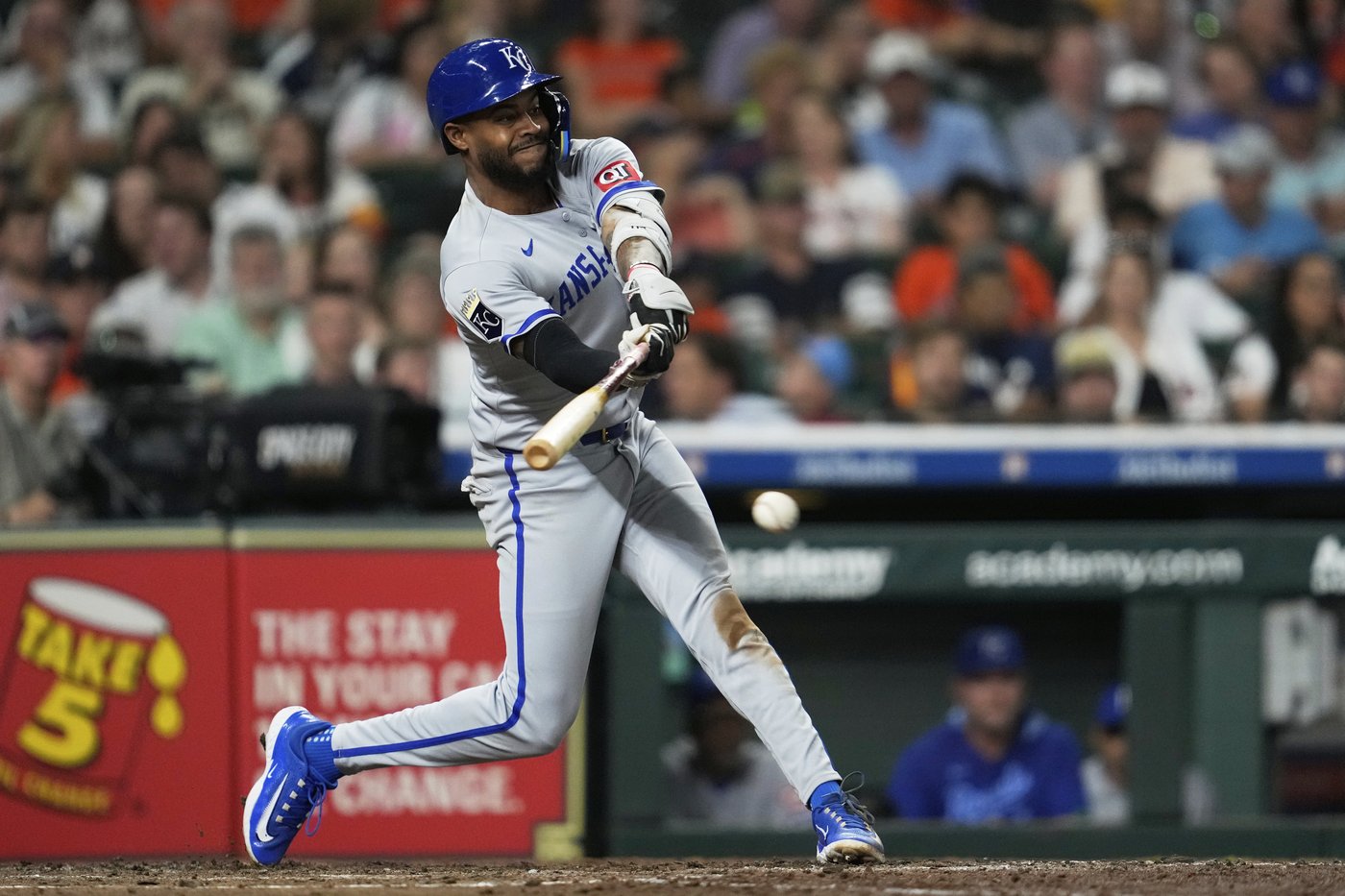 Jeremy Peña's RBI single in 8th inning lifts the Astros to a 4-3 win over Royals | iNFOnews.ca Jeremy Peña's RBI single in 8th inning lifts the Astros to a 4-3 win over Royals | iNFOnews.ca