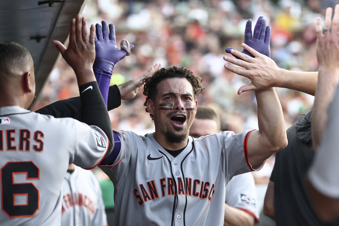Adames has HR, 3 RBIs as Giants beat Athletics 6-2 | iNFOnews.ca Adames has HR, 3 RBIs as Giants beat Athletics 6-2 | iNFOnews.ca