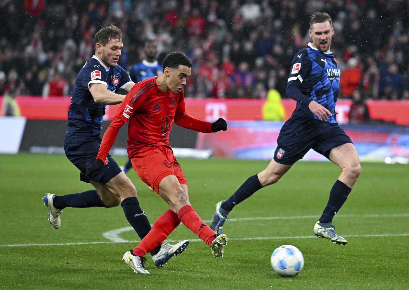 Musiala strikes twice to help Bayern end mini-skid without the injured Kane | iNFOnews.ca