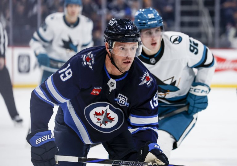 Three-time Stanley Cup winner Jonathan Toews ends his NHL career as a Winnipeg Jet | iNFOnews.ca