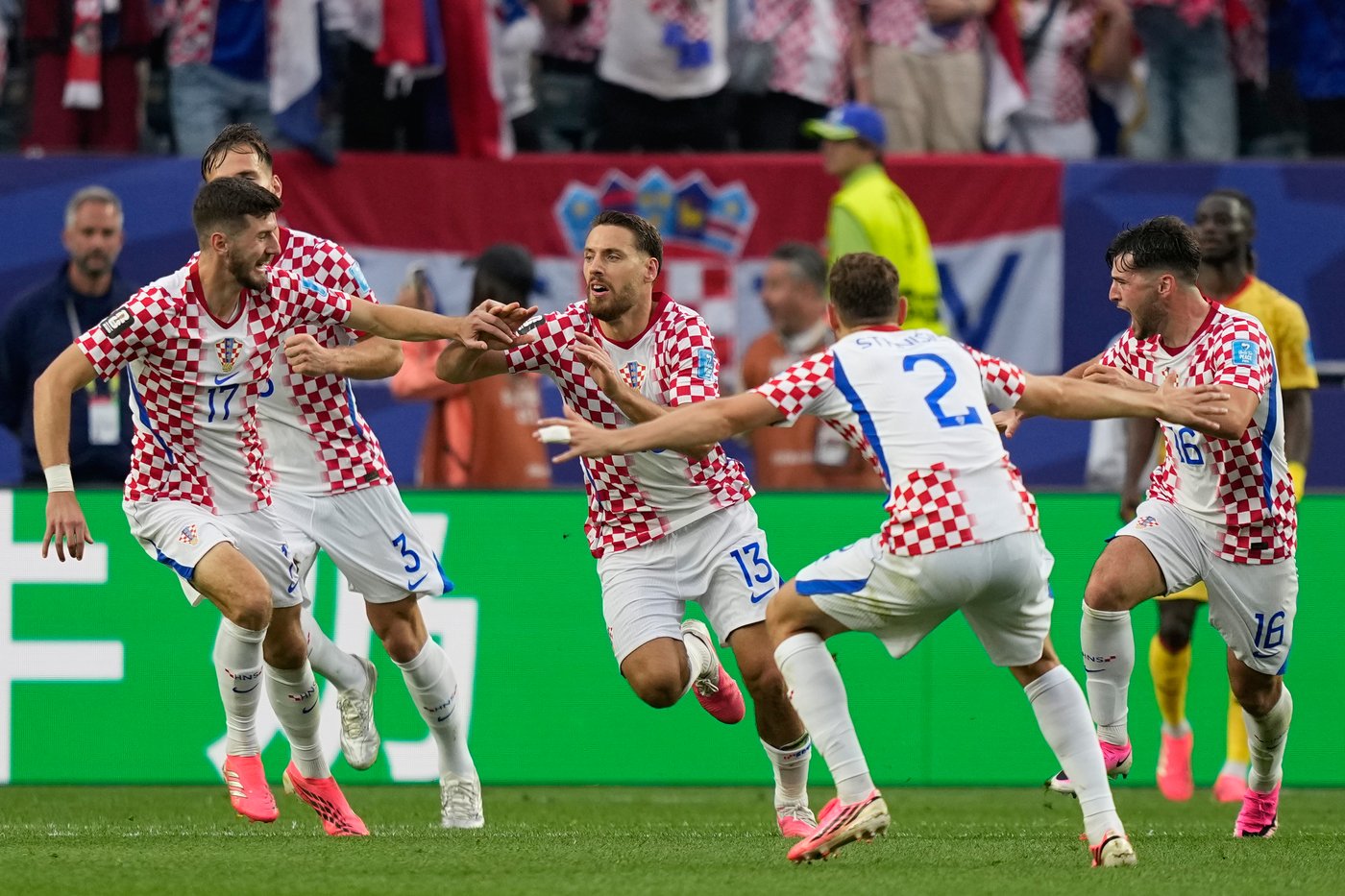 Vlašić scores winner as Croatia beats Ghana 2-1 to reach World Cup knockout stage | iNFOnews.ca