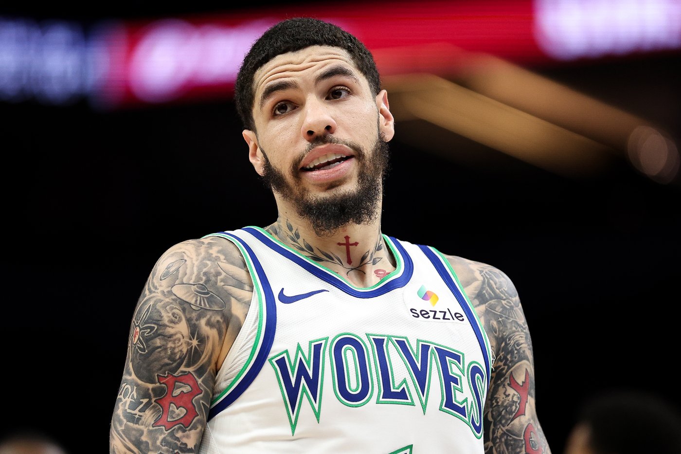 After review, the refs admit it: LaMelo Ball really did travel on side-step 3-pointer in Miami | iNFOnews.ca